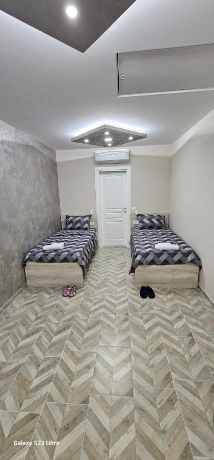 Ekonomic Apartmani Golubovci Dış mekan fotoğraf